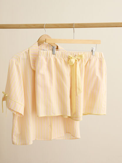 Melody Striped Lounge Shorts - TULLABEE