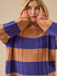 Cece Varsity Stripe Sweater Detail 5 - TULLABEE