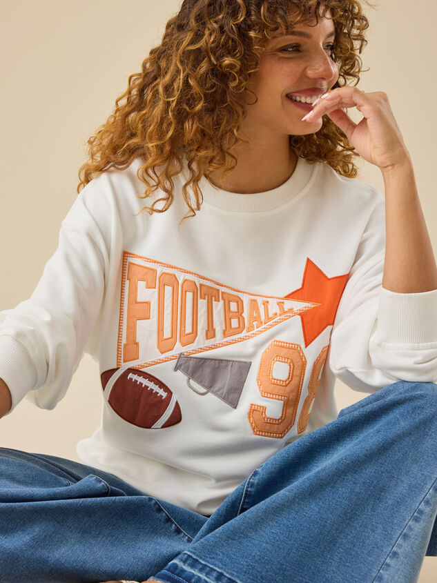 98 Football Sweatshirt Detail 3 - TULLABEE