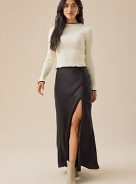 Loren Ribbed Mock-Neck Top Detail 2 - TULLABEE