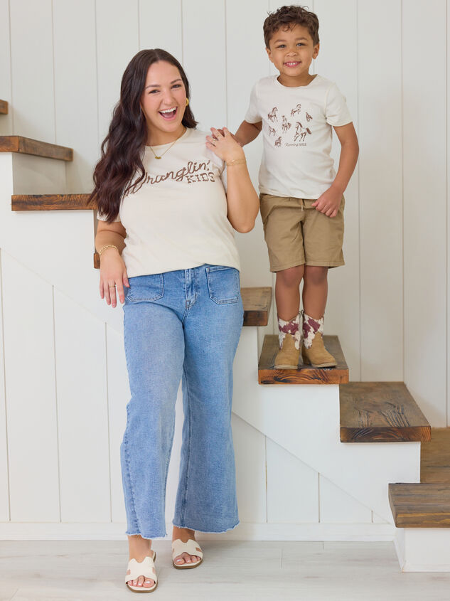 Wranglin Kids Mama Tee Shirt Detail 3 - TULLABEE