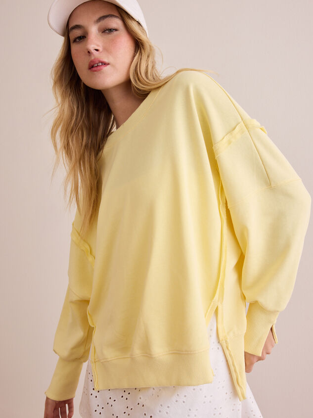 Movement Oversized Sweatshirt Detail 3 - TULLABEE