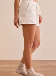 Steady Track Camo Shorts Detail 3 - TULLABEE