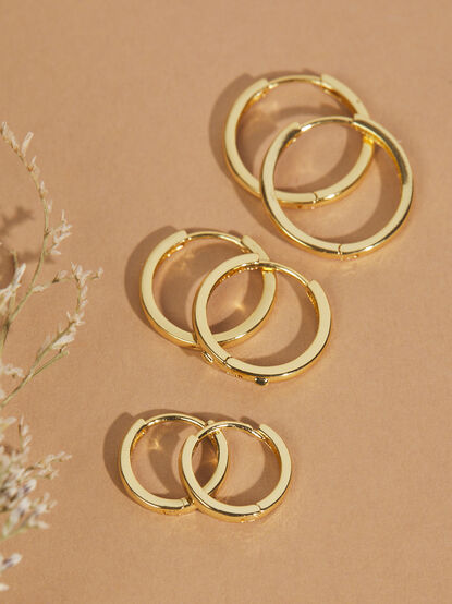 18K Gold Dipped Huggie Hoop Set - TULLABEE