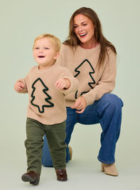 Embroidered Christmas Tree Mama Sweater - TULLABEE
