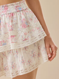 Raleigh Floral Layered Lace Shorts Detail 3 - TULLABEE