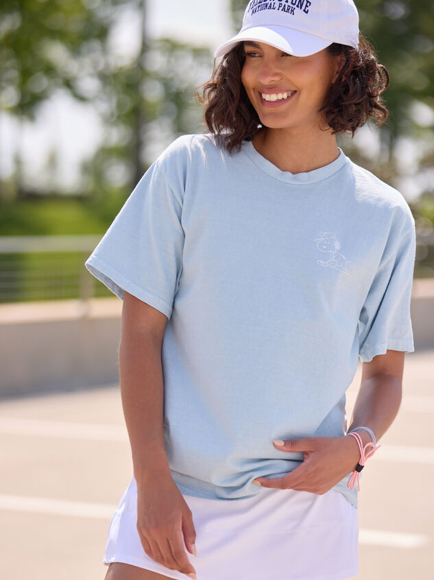 Peanuts Golf Graphic Tee Detail 4 - TULLABEE