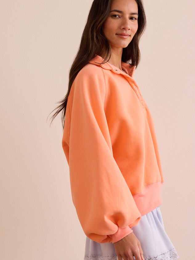 Peak Balloon Sleeve Pullover Detail 3 - TULLABEE
