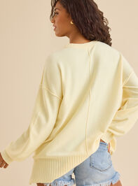 Katie Oversized Sweater Detail 4 - TULLABEE