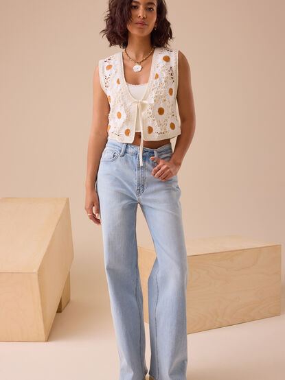 Marla High Rise Jeans - TULLABEE
