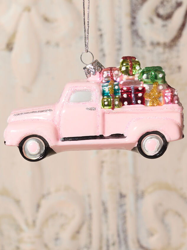 Holly Jolly Delivery Ornament Detail 3 - TULLABEE