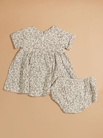 Aleigha Floral Dress and Bloomer Set by Quincy Mae - TULLABEE