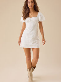Lauren Puff Sleeve Dress Detail 2 - TULLABEE
