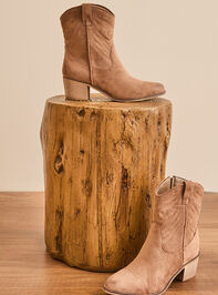 Remy Mini Western Booties Detail 2 - TULLABEE
