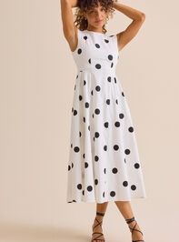 Eloria Polka Dot Maxi Dress Detail 4 - TULLABEE
