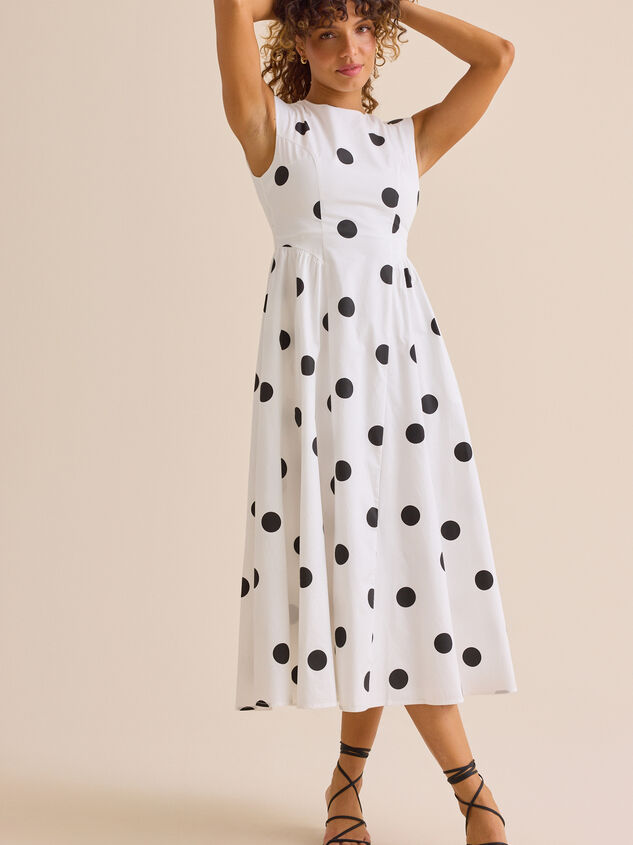 Eloria Polka Dot Maxi Dress Detail 4 - TULLABEE