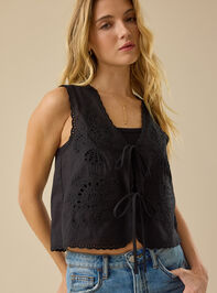 Jace Eyelet Vest - TULLABEE