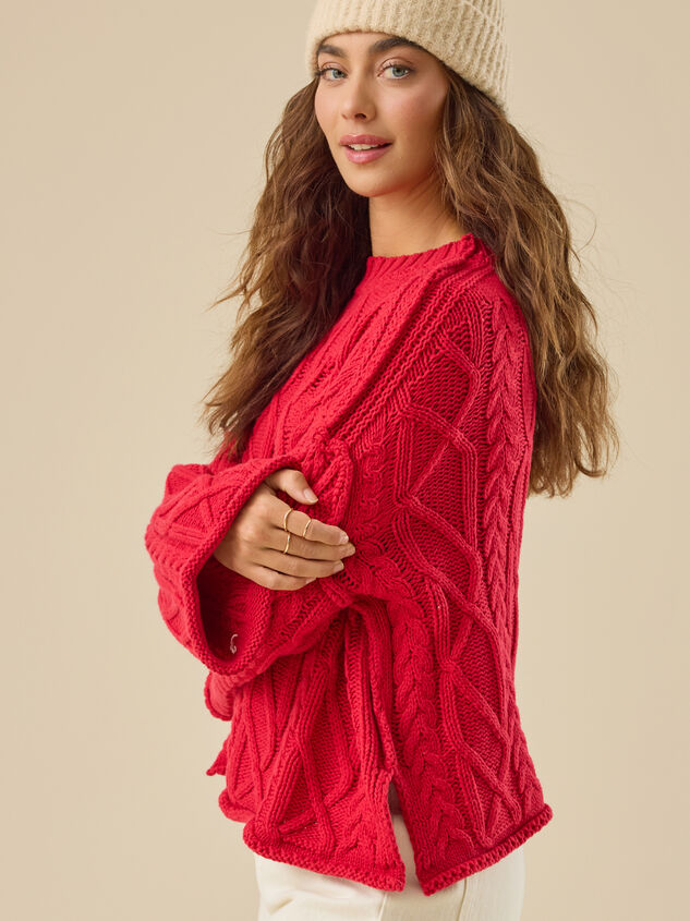 Everly Boxy Crew Sweater Detail 3 - TULLABEE