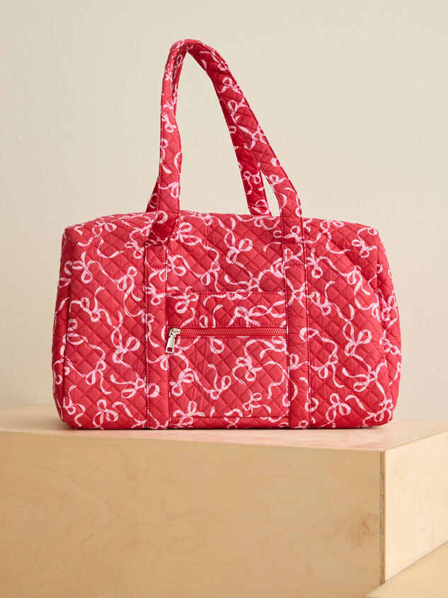 Everly Quilted Duffel Bag Detail 2 - TULLABEE