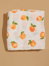 Sweet Peach Swaddle Detail 2 - TULLABEE