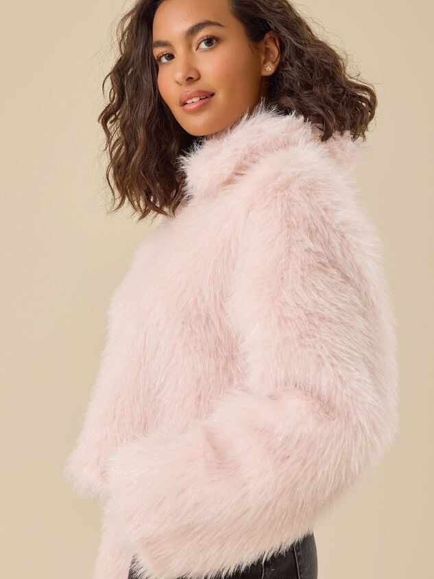Elle Fur Jacket Detail 4 - TULLABEE