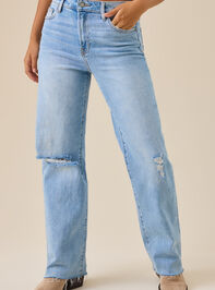 Karson Distressed Jeans Detail 3 - TULLABEE