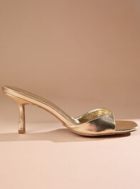 Hannah Kitten Heels Detail 2 - TULLABEE