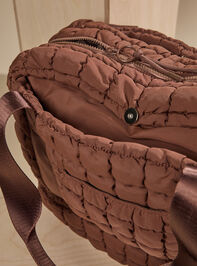 Carry On Quilted Tote Detail 3 - TULLABEE
