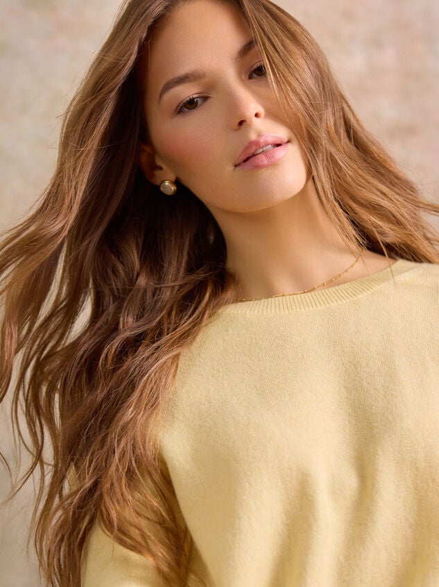 Marigold Cashmere Crew Neck Sweater Detail 3 - TULLABEE