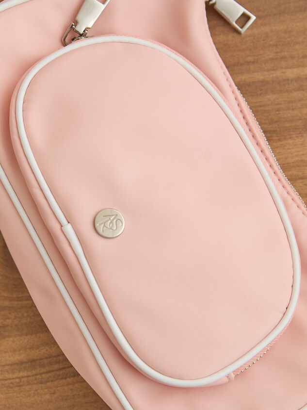 The Sidekick Crossbody Detail 2 - TULLABEE