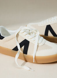 Alex Platform Sneaker Detail 2 - TULLABEE