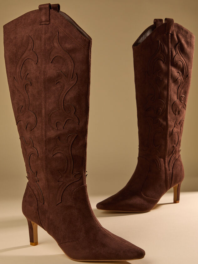 Abrams Western Boot Detail 4 - TULLABEE