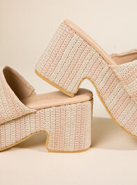 Terry Woven Chunky Heel Detail 3 - TULLABEE
