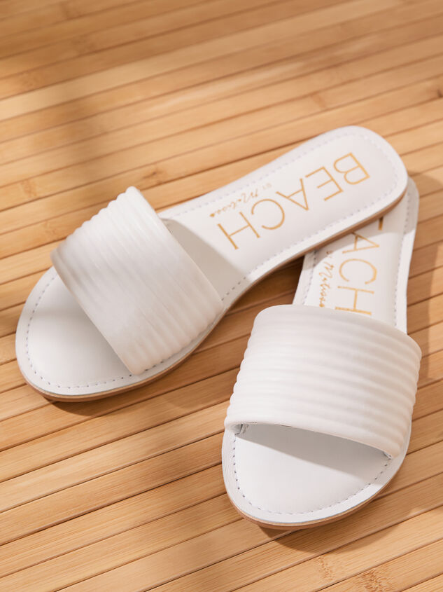Lila Strap Sandal Detail 2 - TULLABEE
