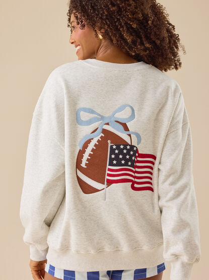 Game Day Graphic Sweatshirt - TULLABEE