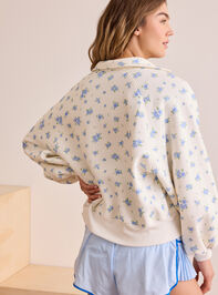Peak Floral Balloon Sleeve Pullover Detail 6 - TULLABEE