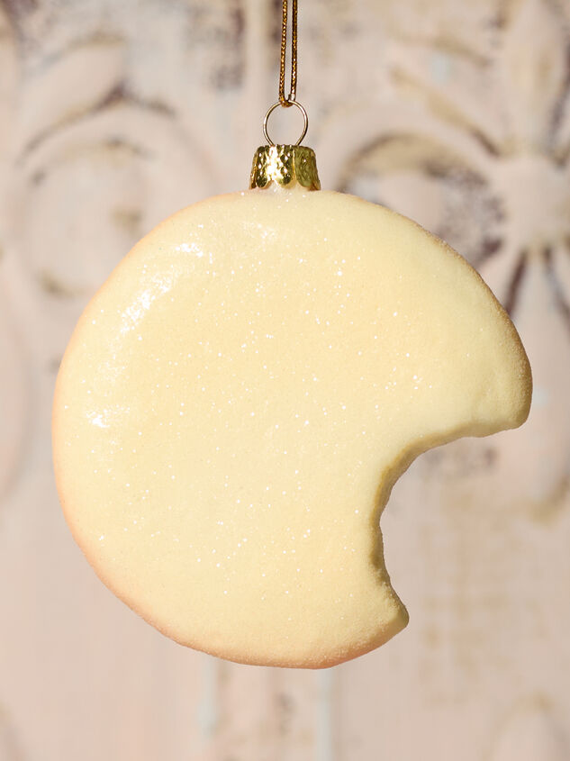 Frosted Sprinkle Cookie Ornament Detail 3 - TULLABEE