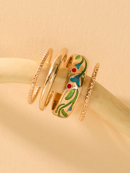 Radiant Bliss Gold Ring Set - TULLABEE