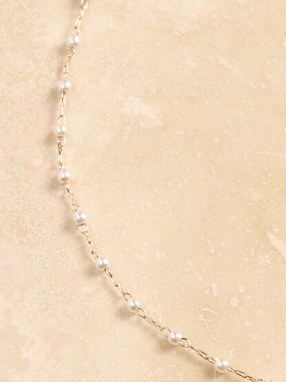 Pearly Girl Necklace - TULLABEE