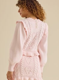 Lyla Heart Cable Sweater Detail 3 - TULLABEE