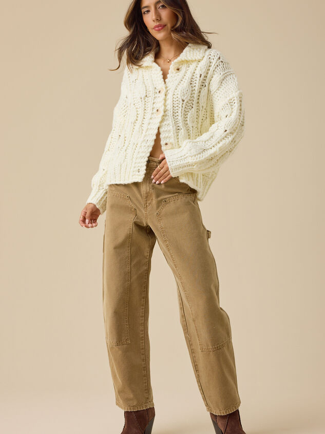 Jacqueline Chunky Cardigan Detail 2 - TULLABEE