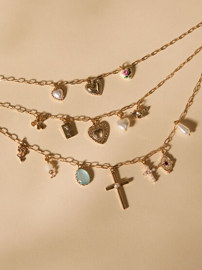3 Layer Love And Grace Charm Necklace - TULLABEE