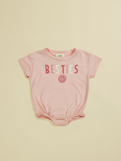 Besties Graphic Romper - TULLABEE