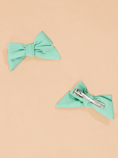 Creme De Menth Bow Clip - TULLABEE