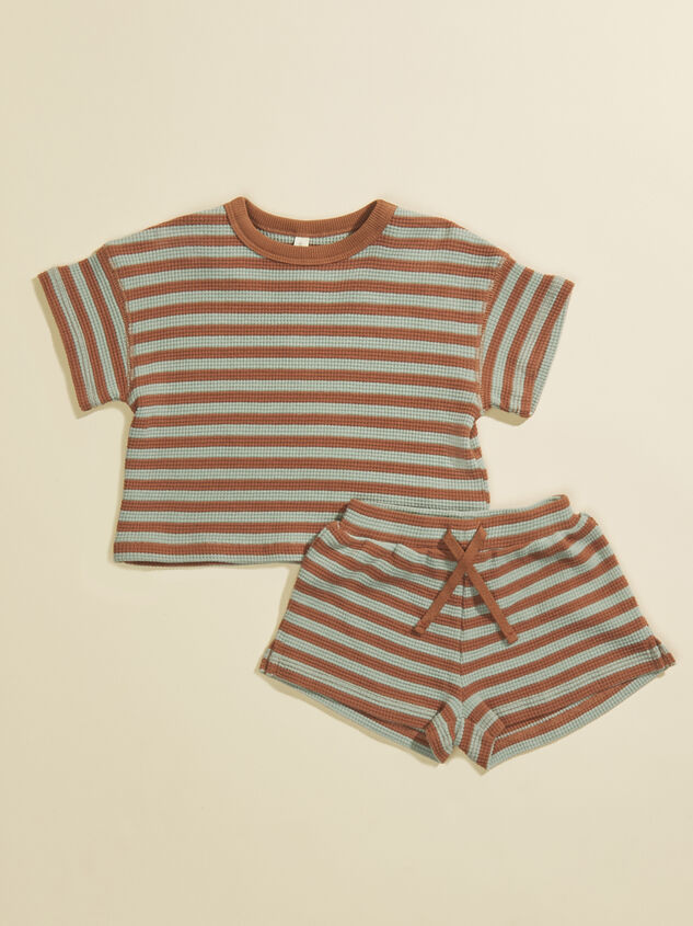 Noah Tee and Shorts Set by Quincy Mae Detail 1 - TULLABEE