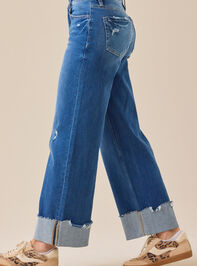 Carmen High Rise Jean Detail 4 - TULLABEE
