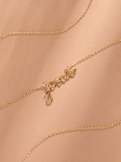 Jesus Charm Necklace - TULLABEE