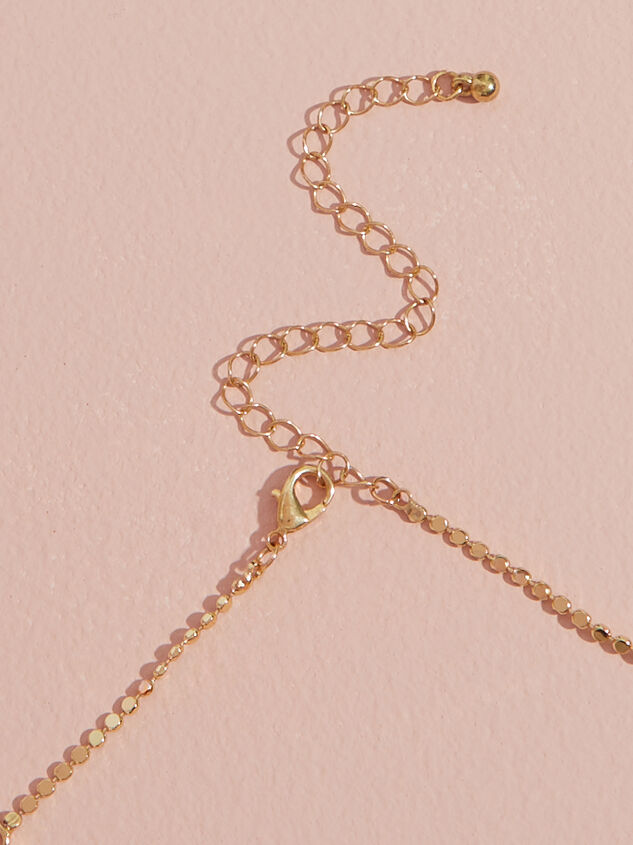 Dainty Clover Necklace Detail 2 - TULLABEE
