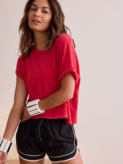 Relay Cropped Boxy Tee - TULLABEE