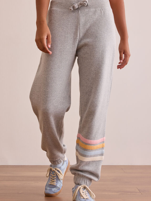 Recharge Striped Joggers Detail 3 - TULLABEE
